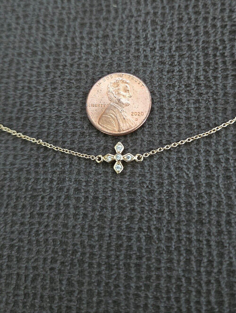 bleu💙 sage Stationary Flowers🌸 Necklace - NWT - Picture 9 of 15